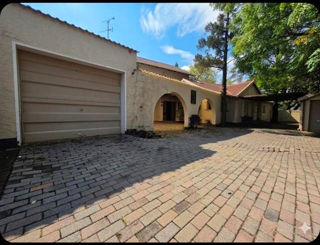 4 BEDROOM HOUSE FOR SALE IN ALBERANTE